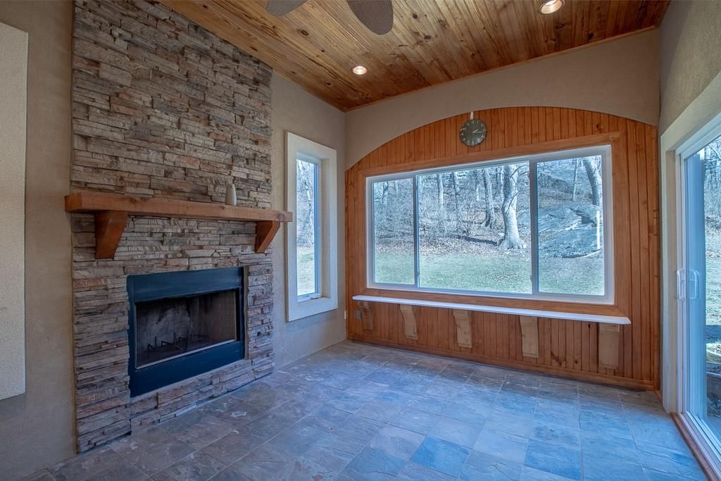 2801 N Lentz Road — photo 53