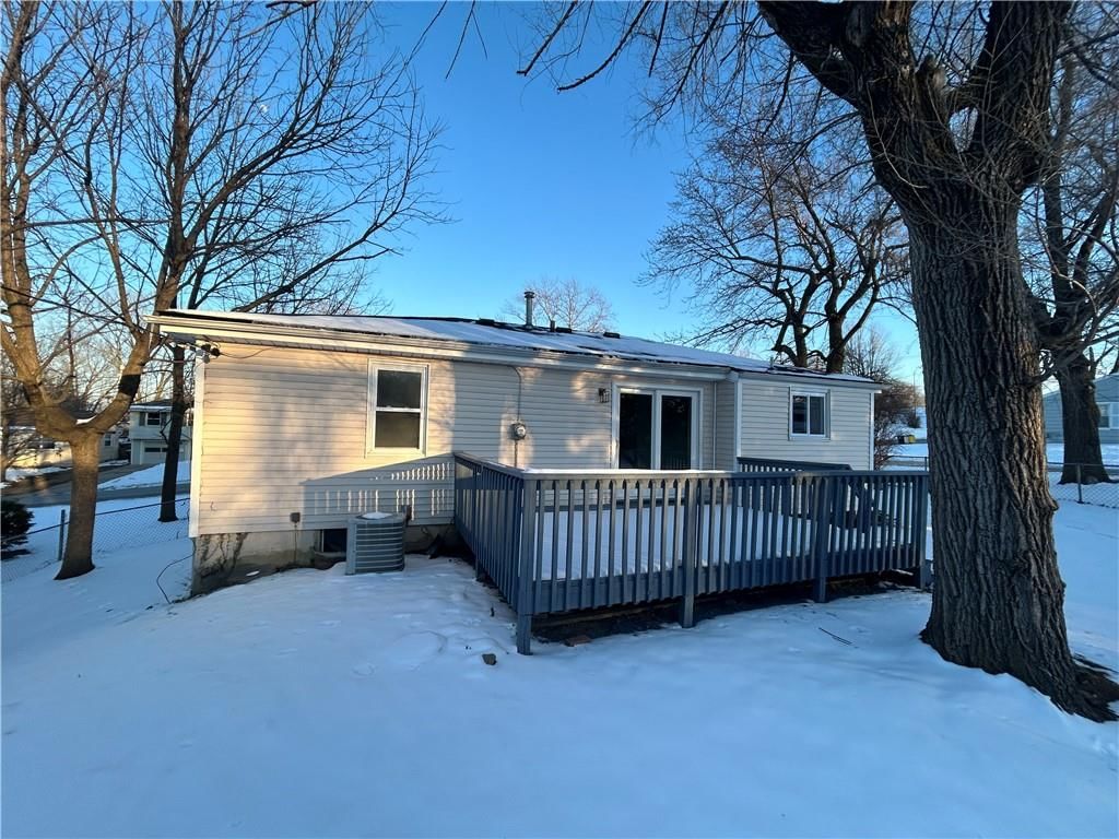 4820 N Manchester Avenue — photo 17