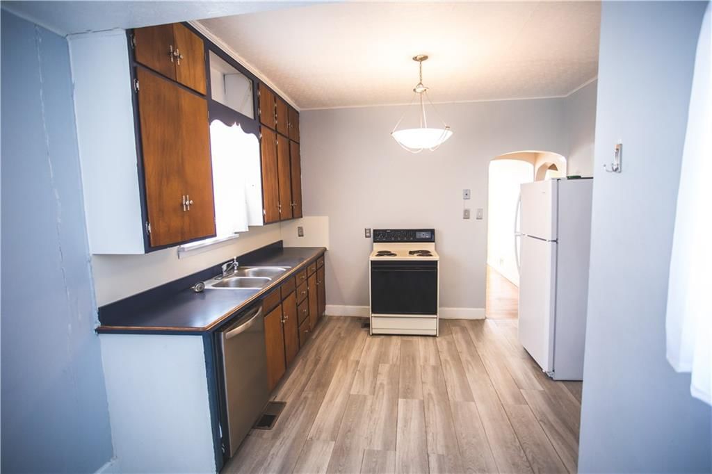 2831 Penn Street — photo 13