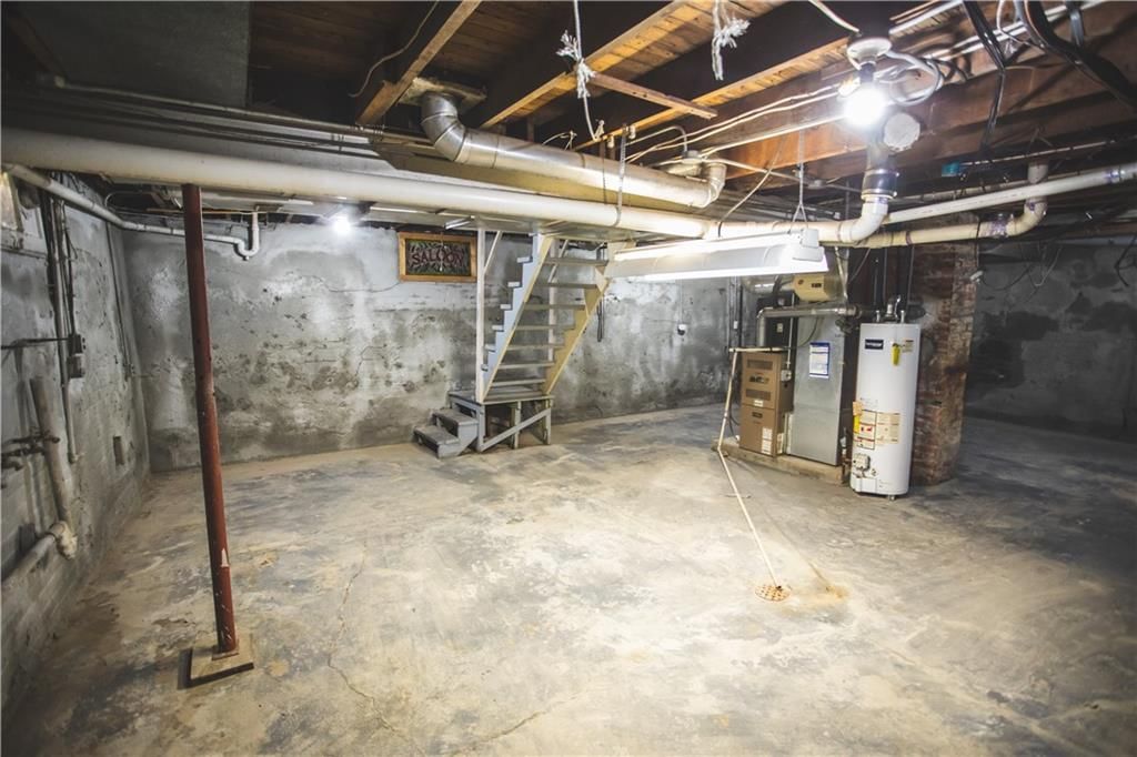 2831 Penn Street — photo 17