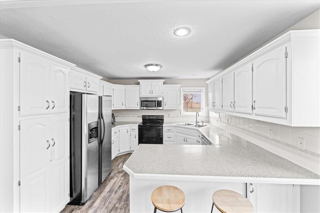 1030 Black Oak Drive — photo 7