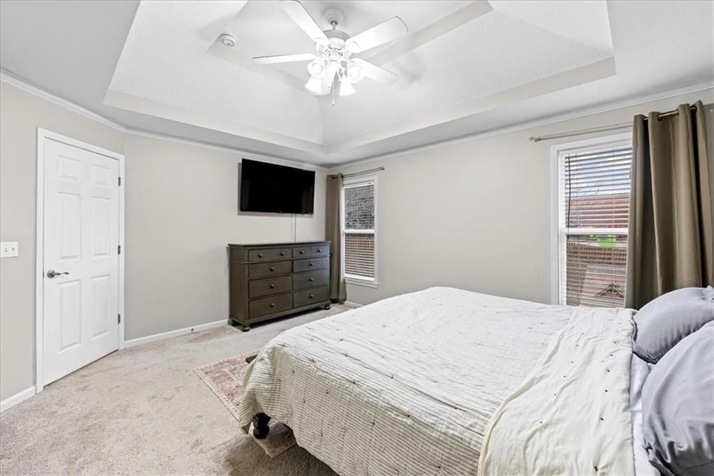 1030 Black Oak Drive — photo 9