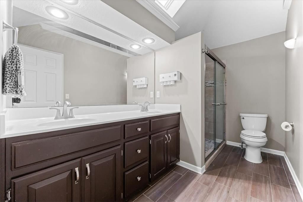 1030 Black Oak Drive — photo 10