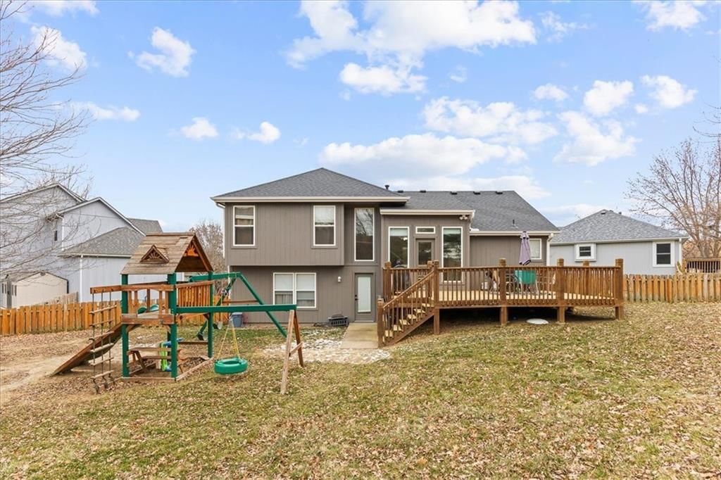 1030 Black Oak Drive — photo 26