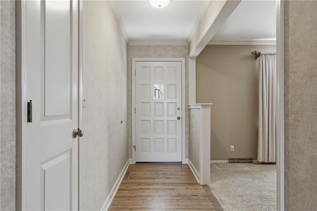 1700 Twin Oaks Drive — photo 7