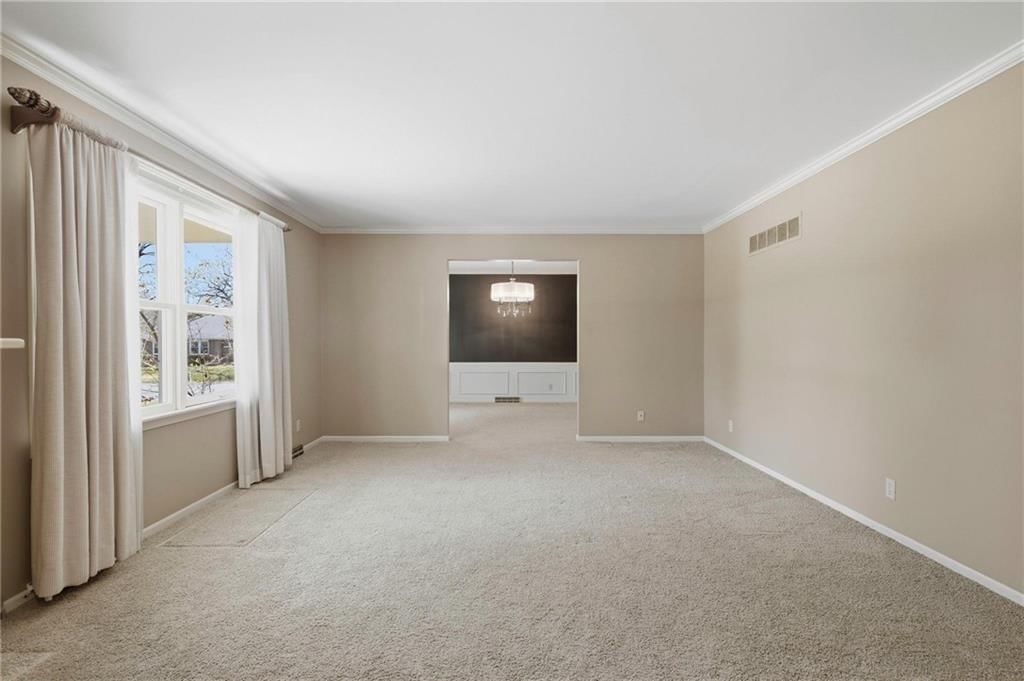 1700 Twin Oaks Drive — photo 9