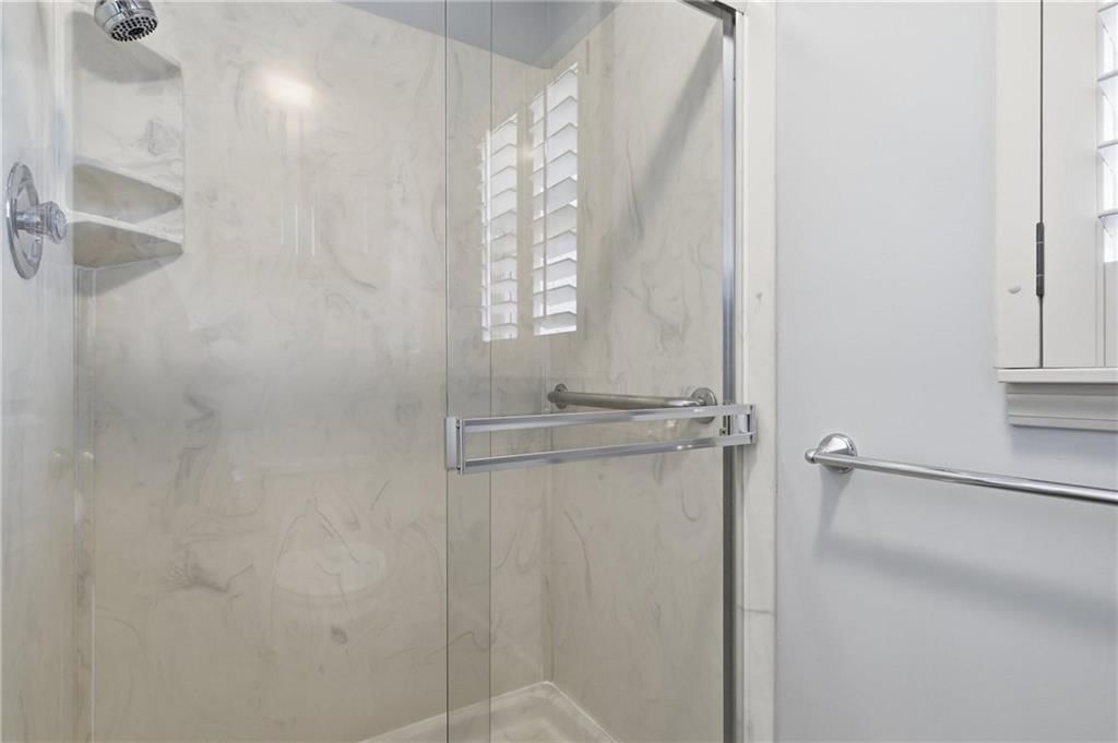 1700 Twin Oaks Drive — photo 17