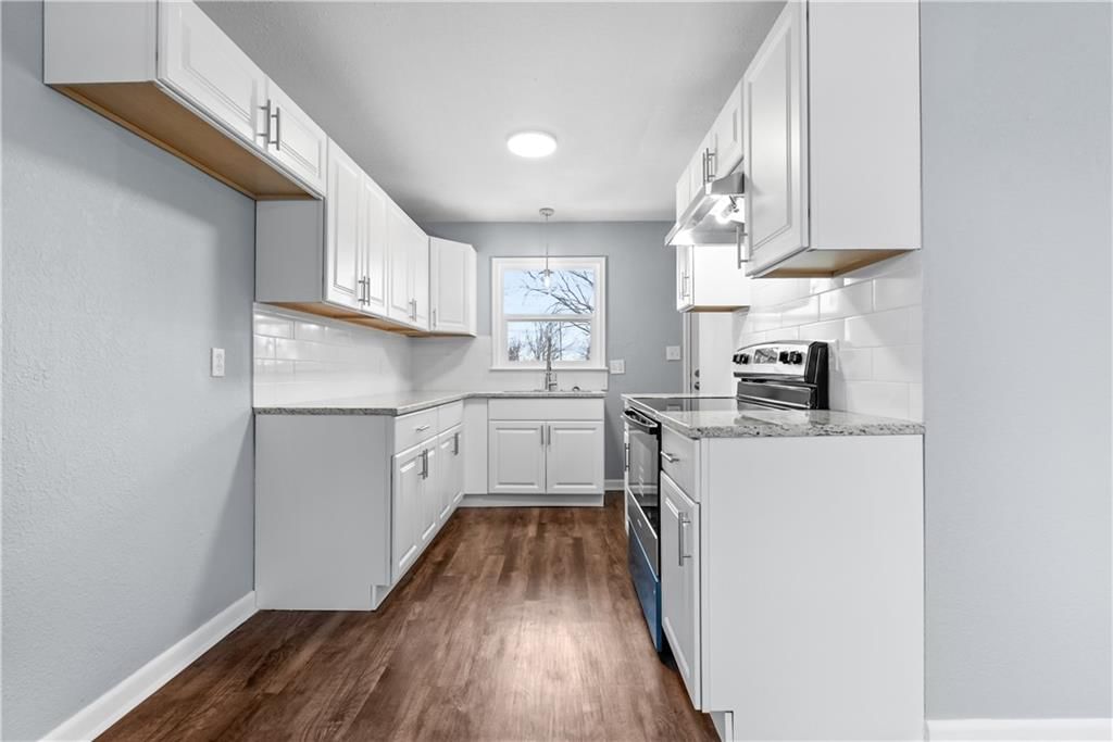 3810 Laurel Avenue — photo 8