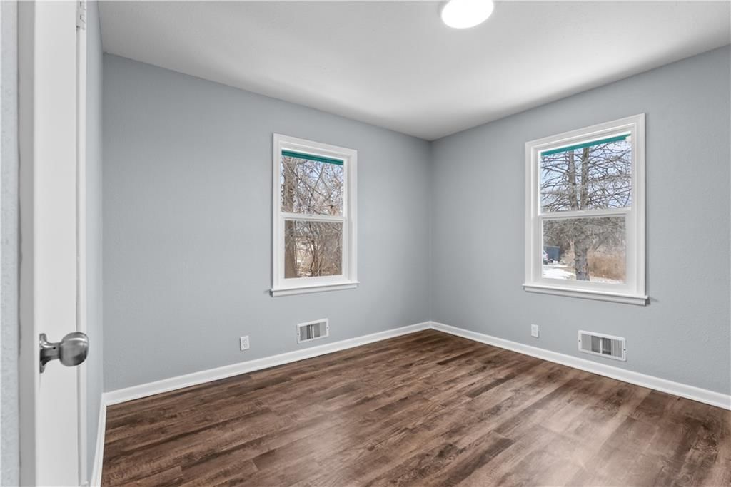 3810 Laurel Avenue — photo 15