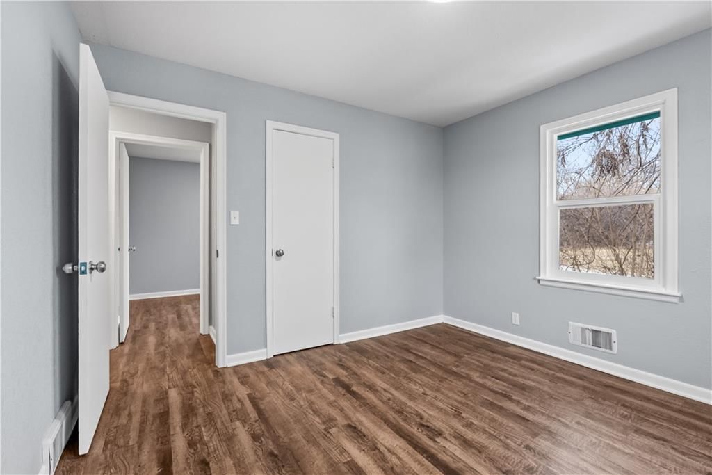 3810 Laurel Avenue — photo 16