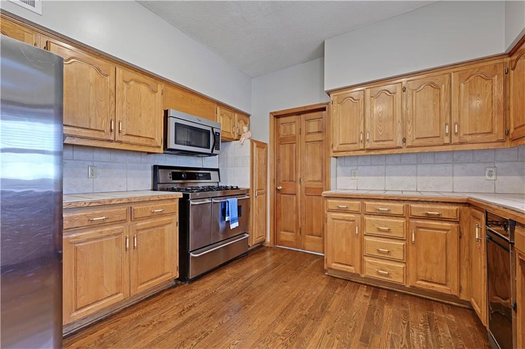 12905 Delmar Street — photo 18