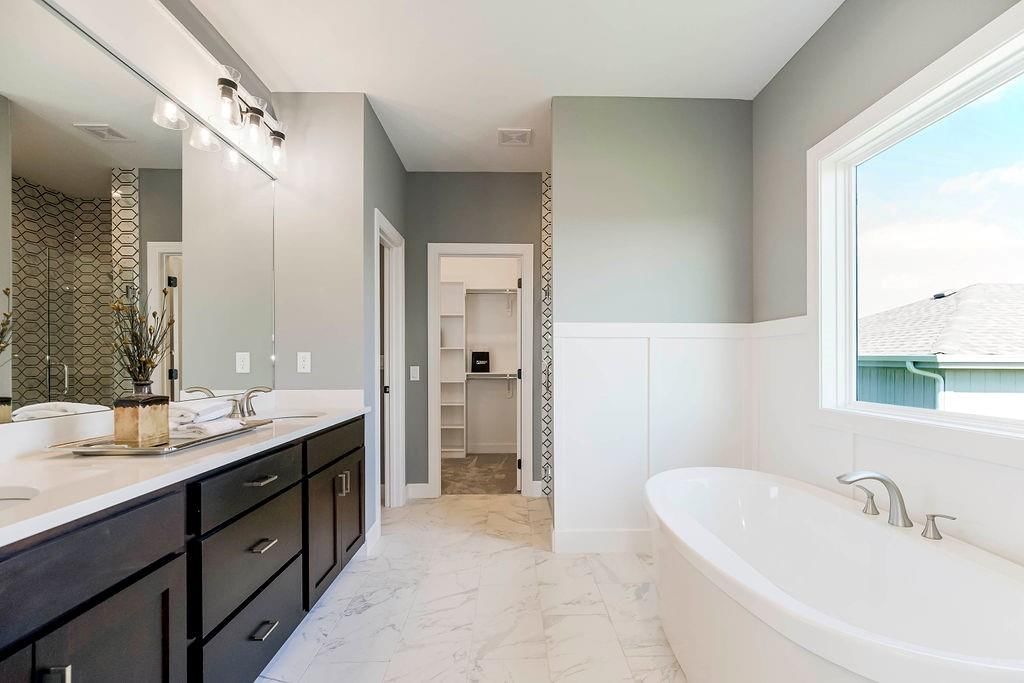 4013 W 158th Place — photo 22