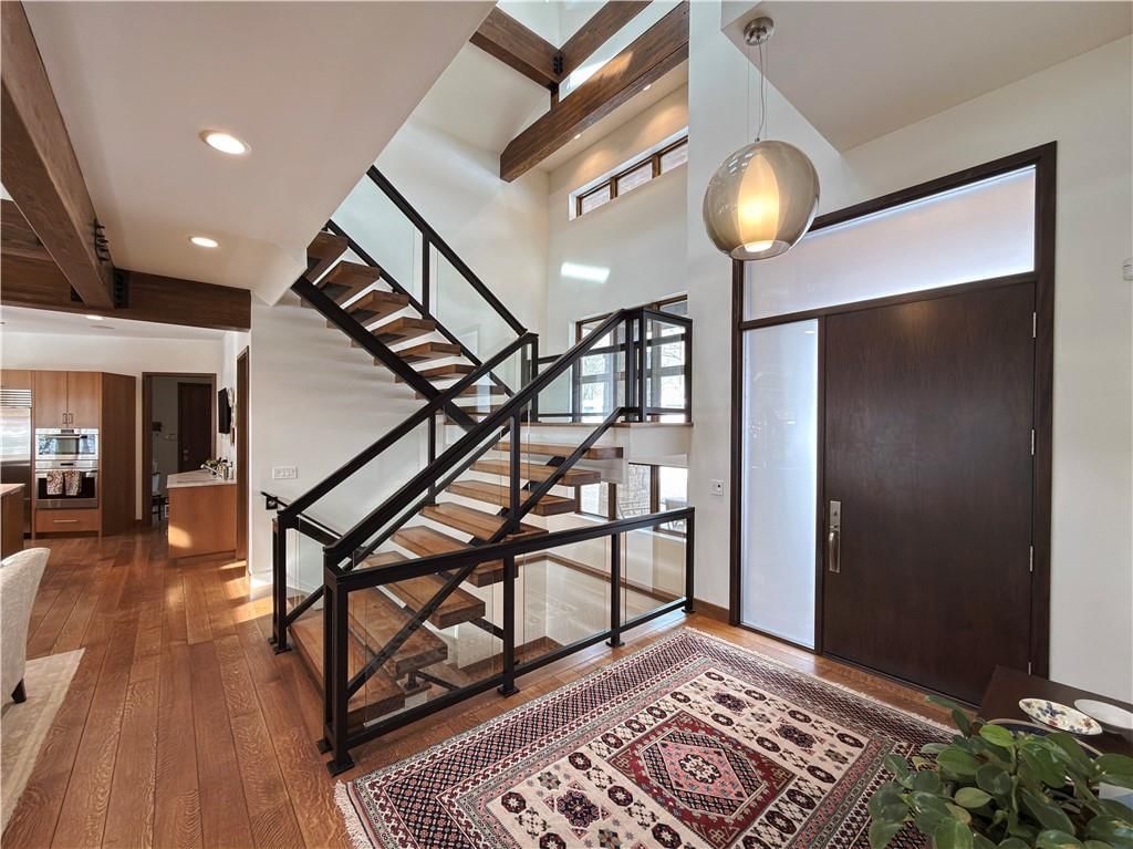 2615 W 98th Street — photo 3