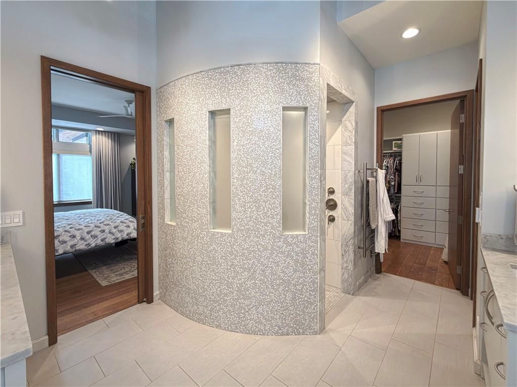 2615 W 98th Street — photo 21