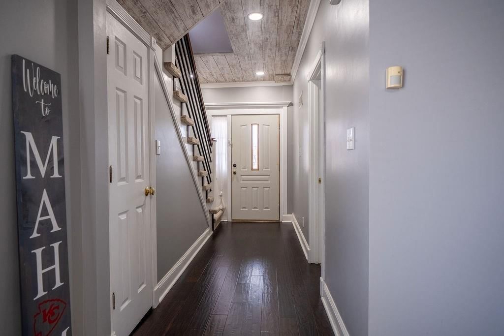 1145 NE Winfield Avenue — photo 7