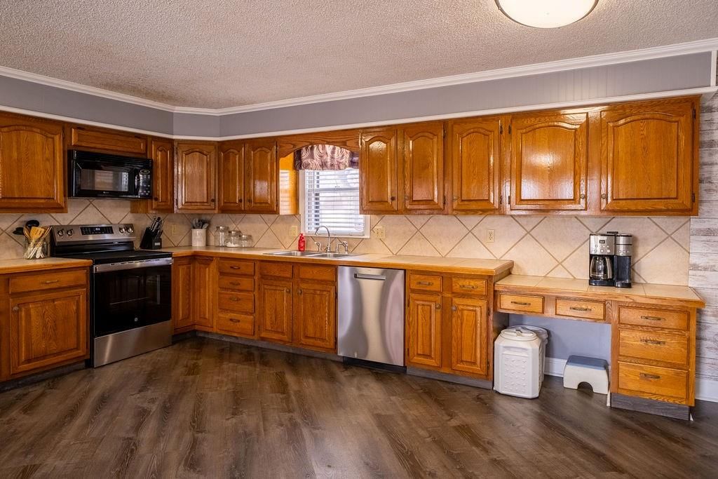 1145 NE Winfield Avenue — photo 12