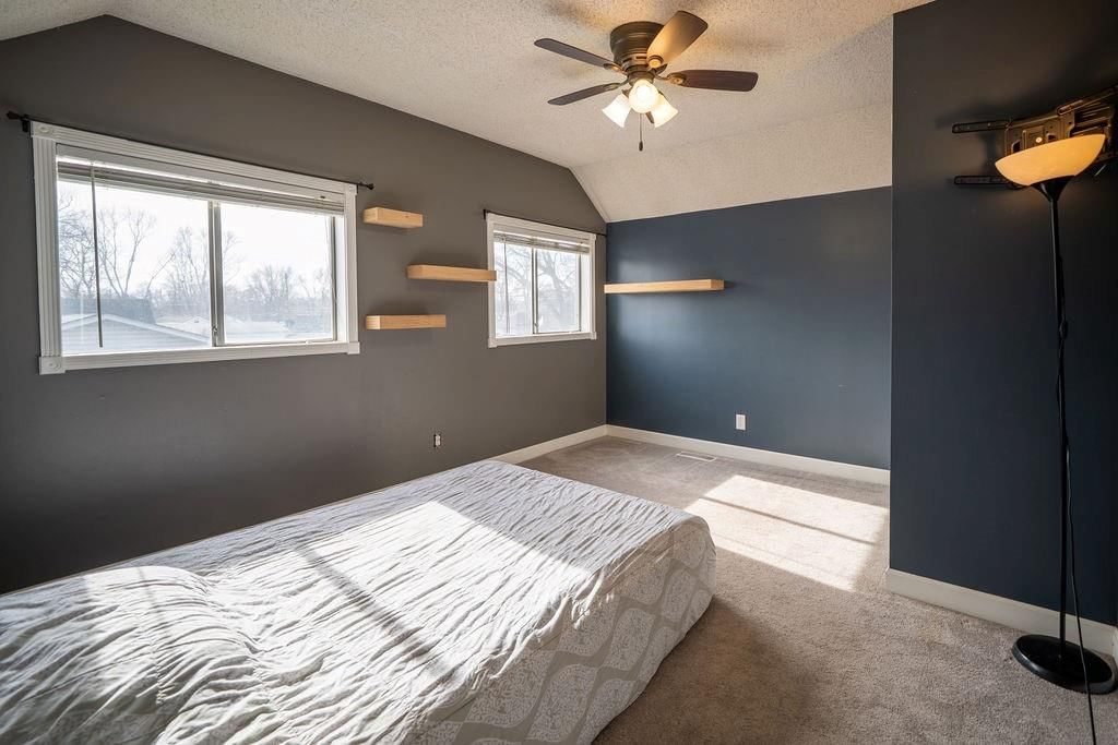 1145 NE Winfield Avenue — photo 35