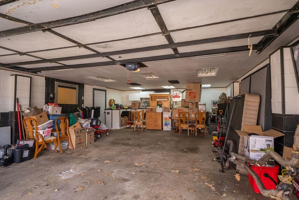 1145 NE Winfield Avenue — photo 55