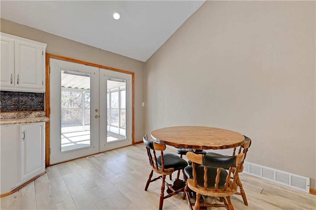 1358 S Delaware Avenue — photo 11