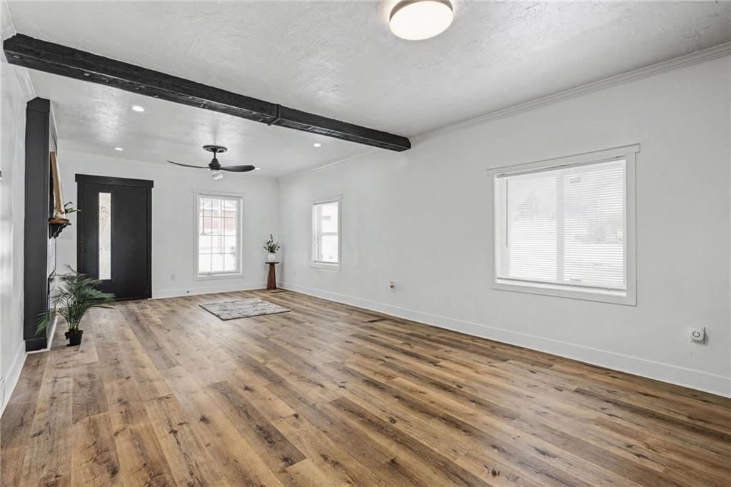 8105 Manning Avenue — photo 8