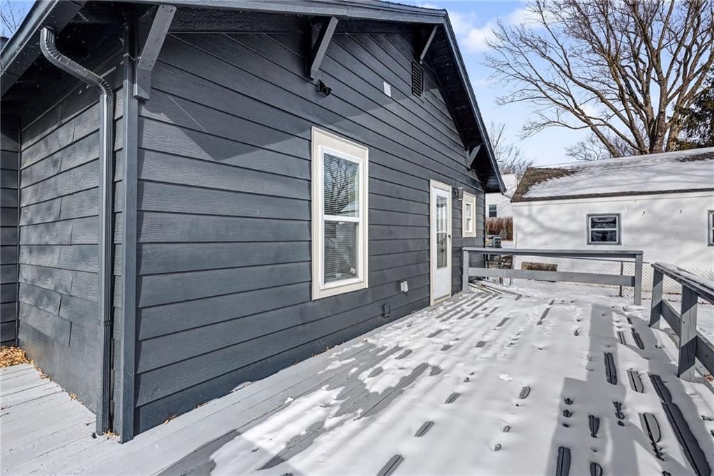 8105 Manning Avenue — photo 22
