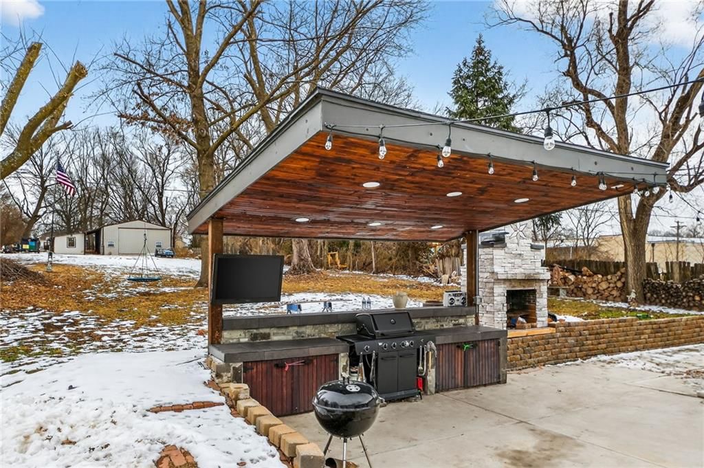 5117 Woodson Road — photo 43