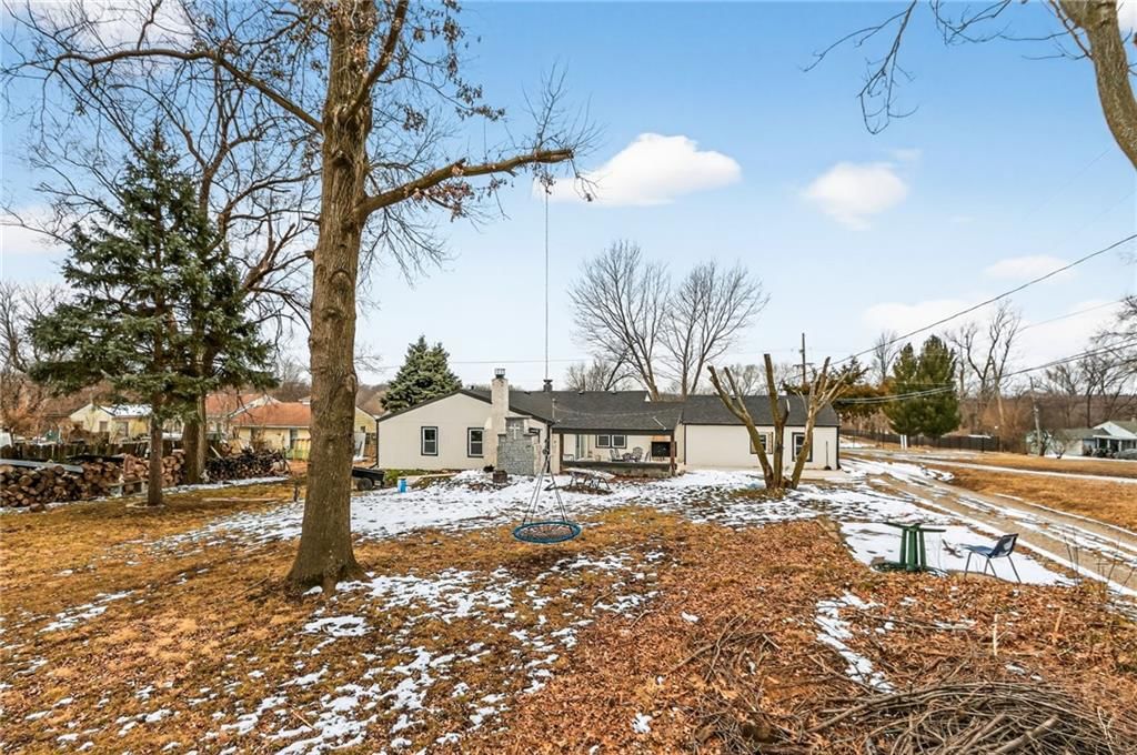 5117 Woodson Road — photo 49