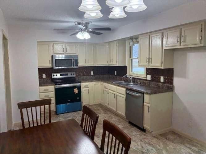 118 Crescent Drive — photo 5