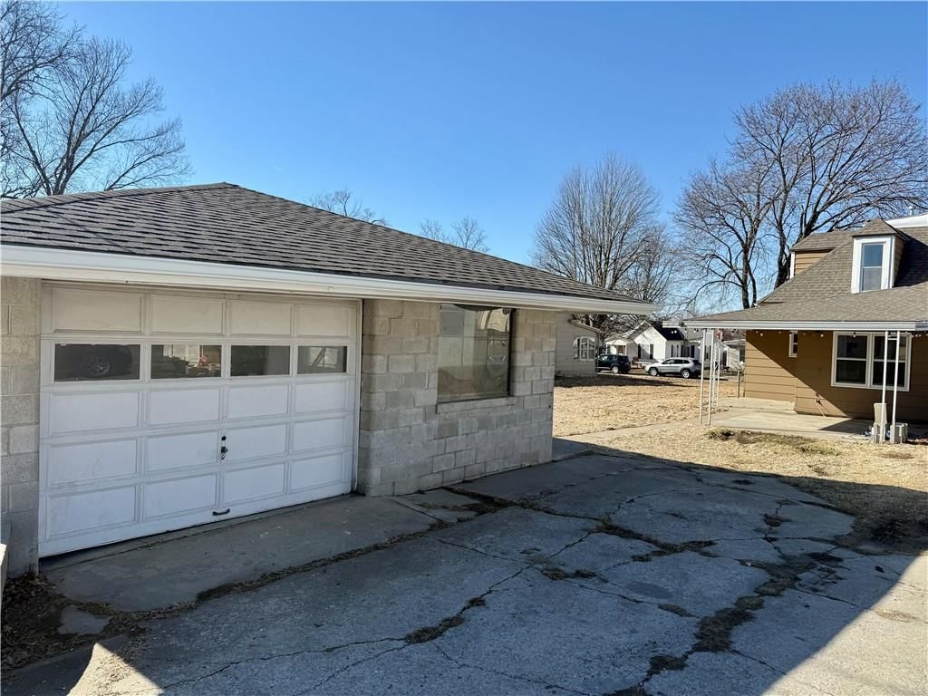 6309 Morris Street — photo 33