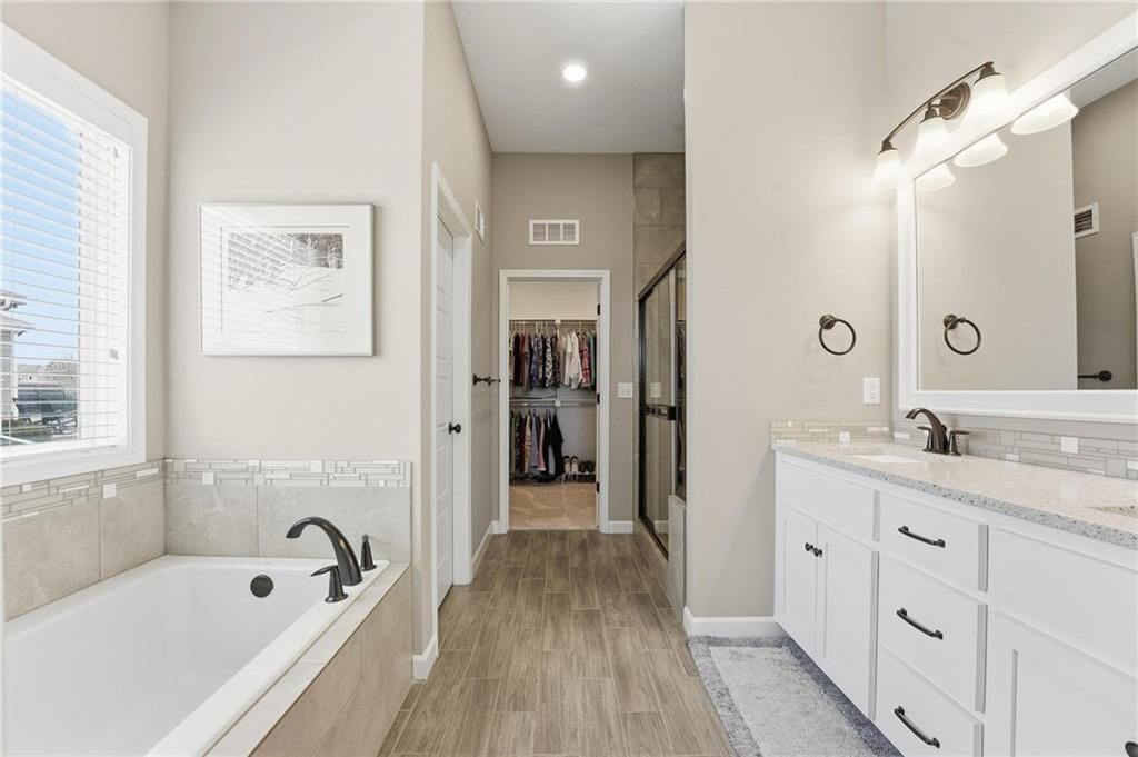 109 SE Riley Street — photo 15