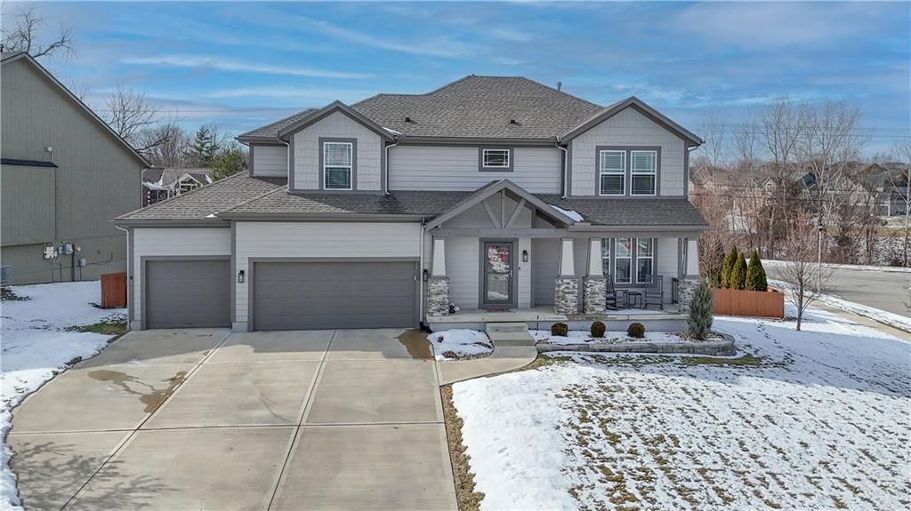 5200 Meadowsweet Lane — photo 3