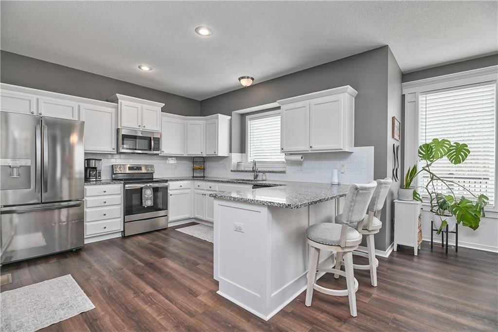5200 Meadowsweet Lane — photo 16