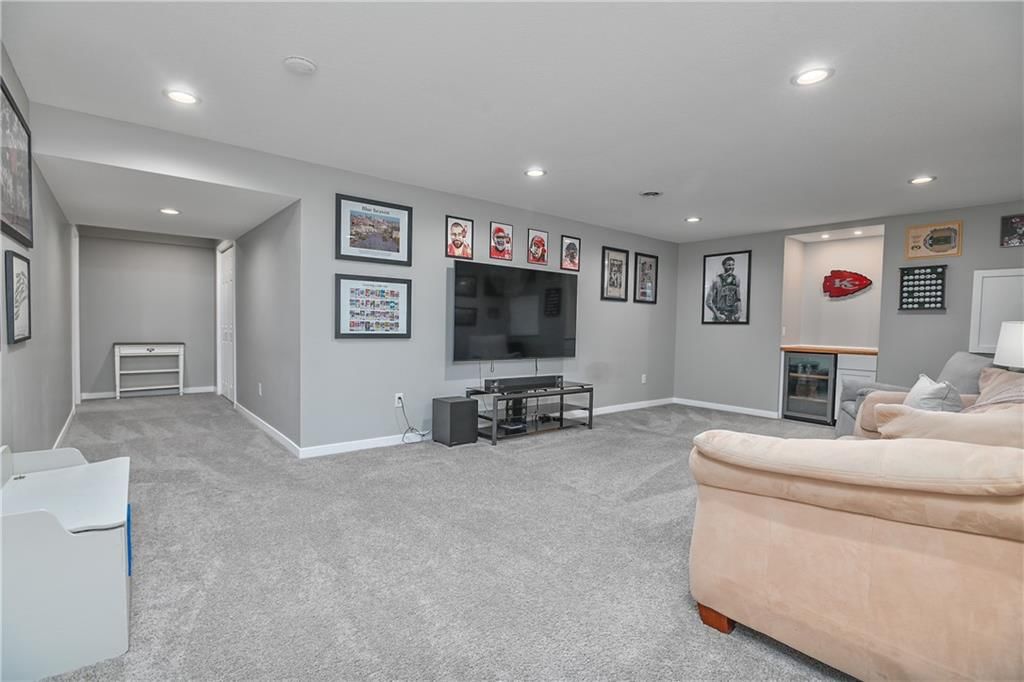 5200 Meadowsweet Lane — photo 35