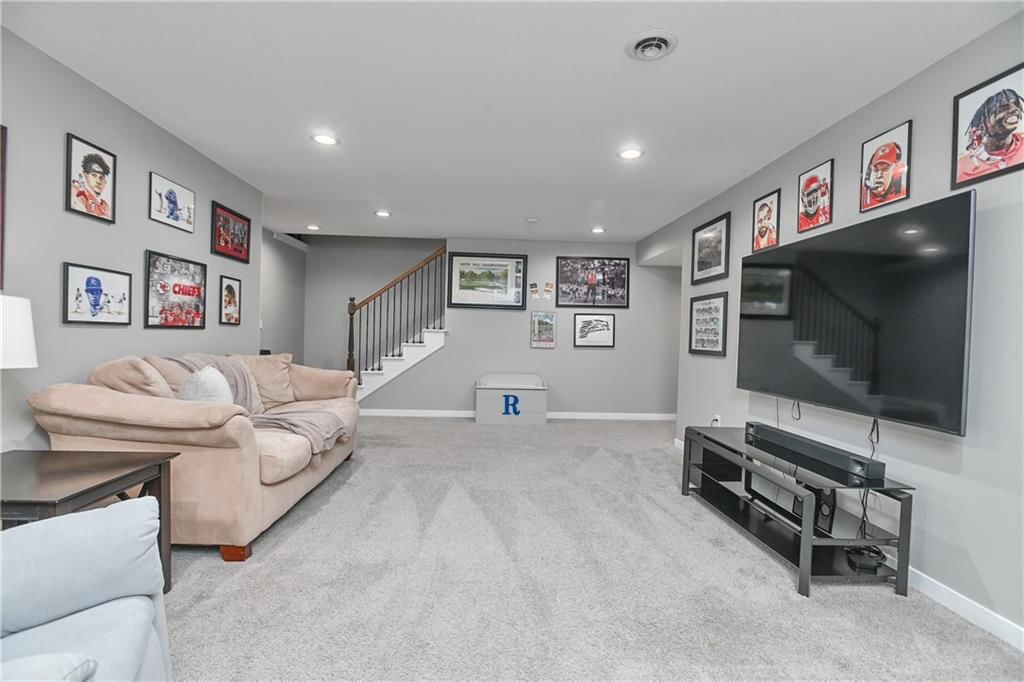 5200 Meadowsweet Lane — photo 37