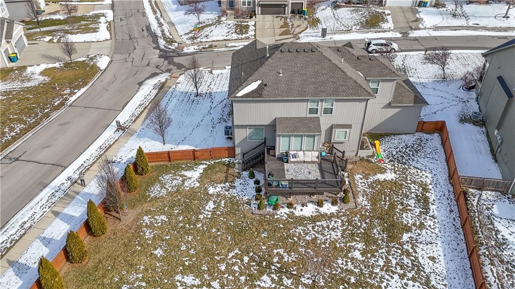 5200 Meadowsweet Lane — photo 45