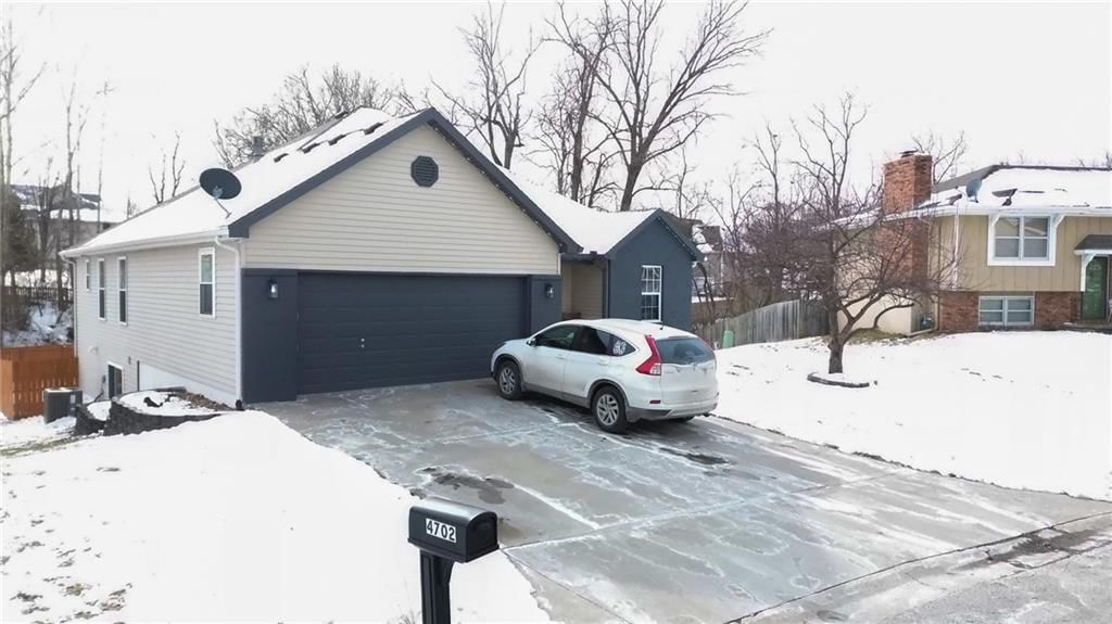 4702 Zebra Lane — photo 31