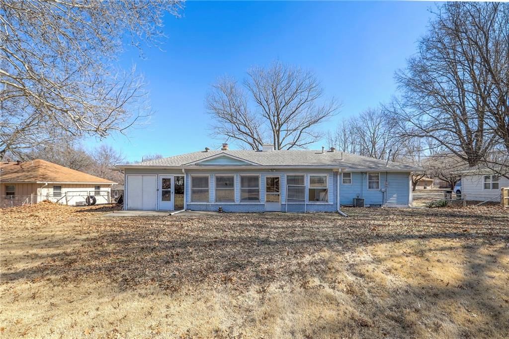 8428 James A Reed Road — photo 37