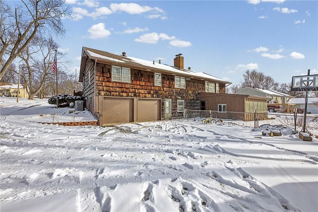 7800 Elm Avenue — photo 34