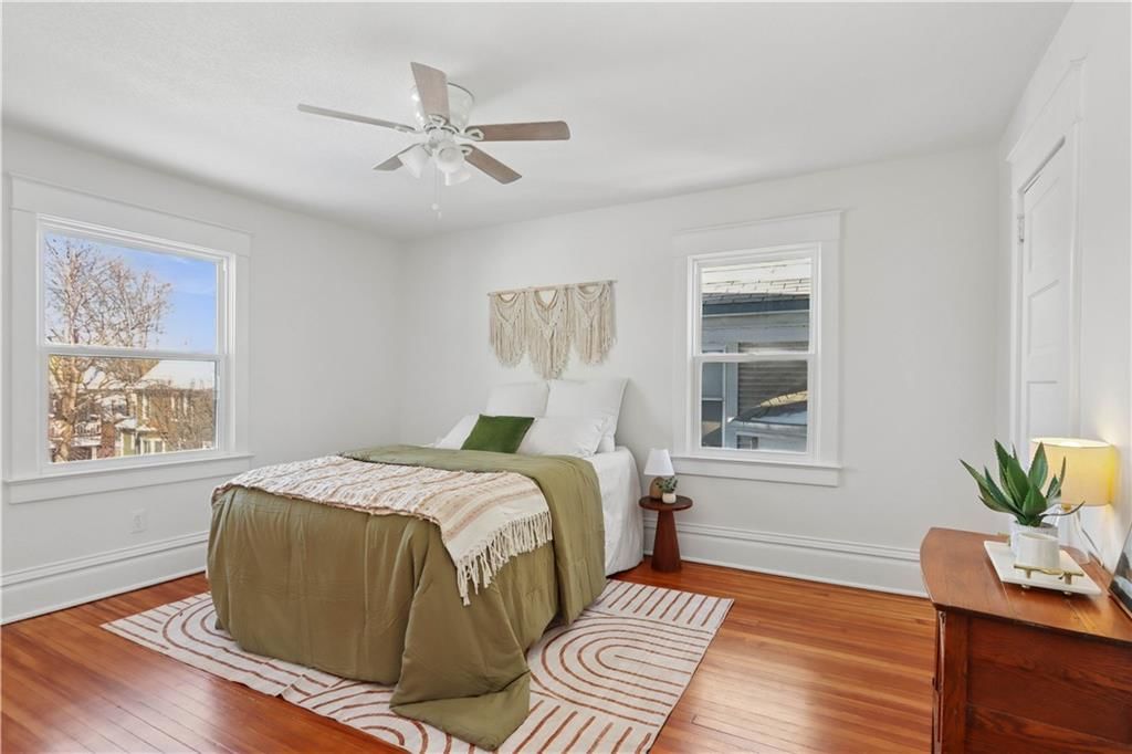 829 W 39th Terrace — photo 16