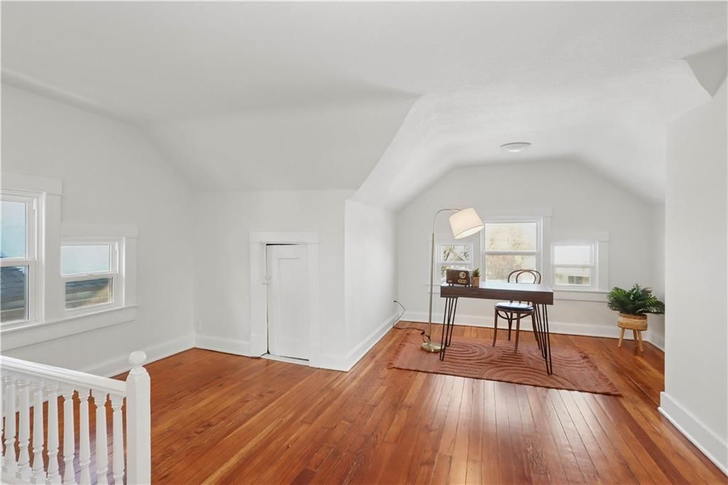 829 W 39th Terrace — photo 21