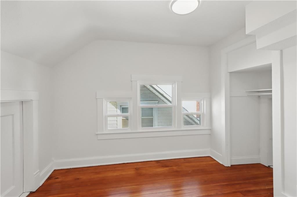829 W 39th Terrace — photo 22