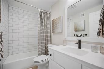 8004 Round Prairie Street — photo 29