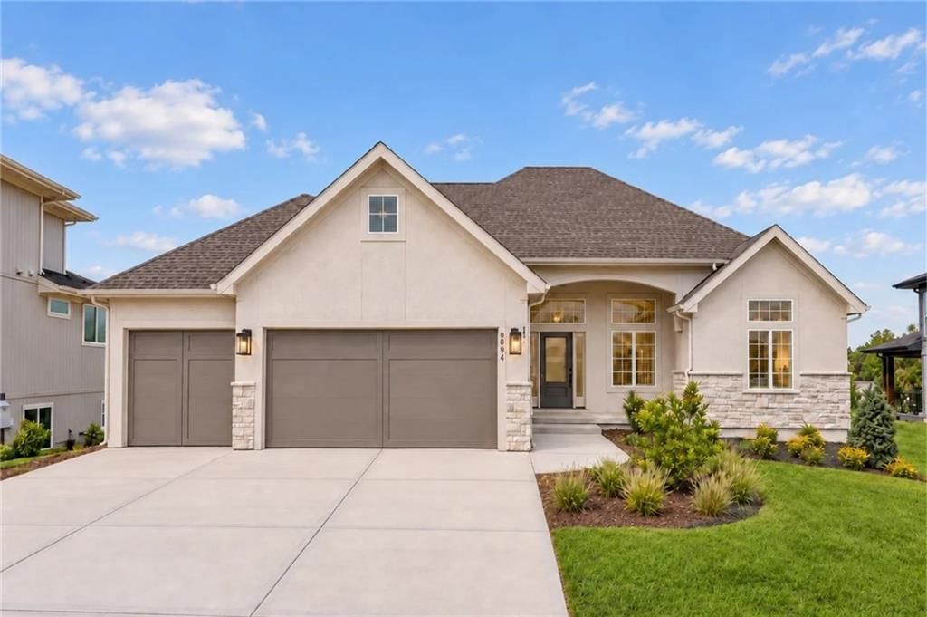 8004 Round Prairie Street, Shawnee, KS