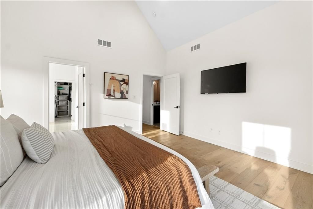 21851 179th Street — photo 32