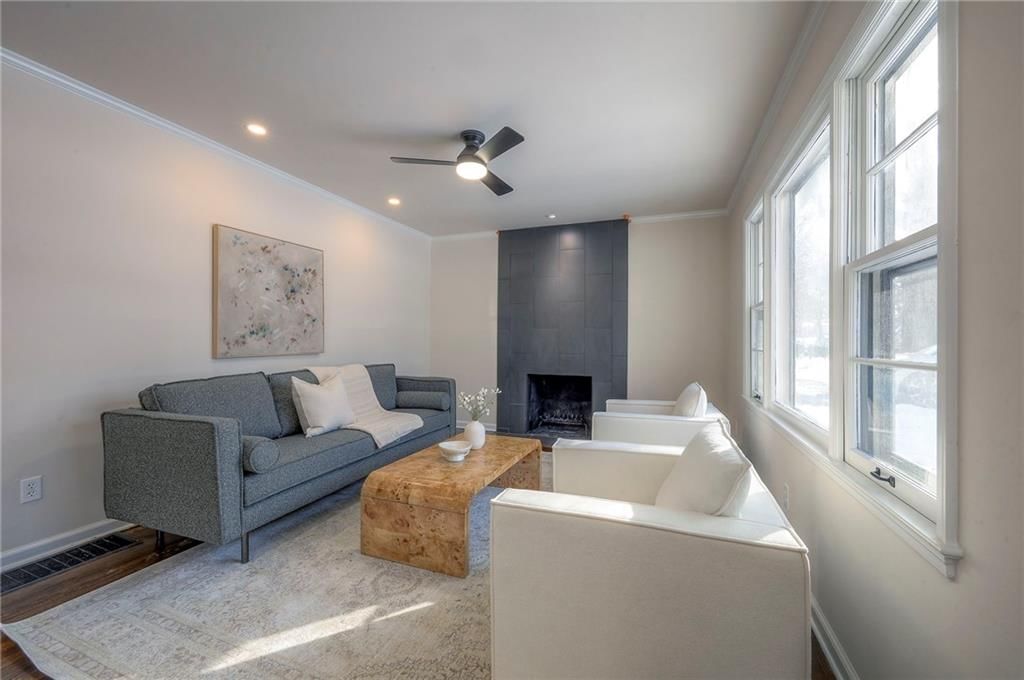 5529 Granada Lane — photo 4