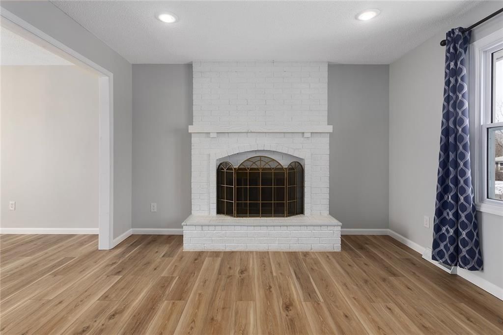 700 W McDowell Avenue — photo 8