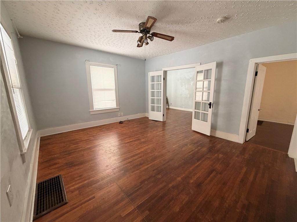207 W Market Street — photo 4