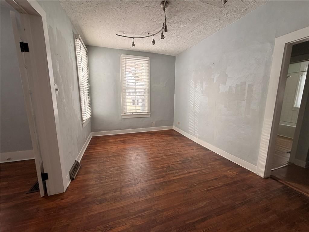 207 W Market Street — photo 6