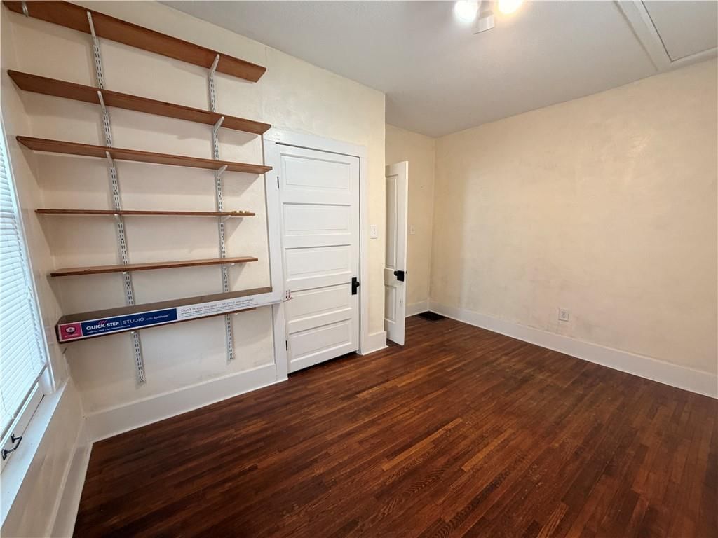 207 W Market Street — photo 16