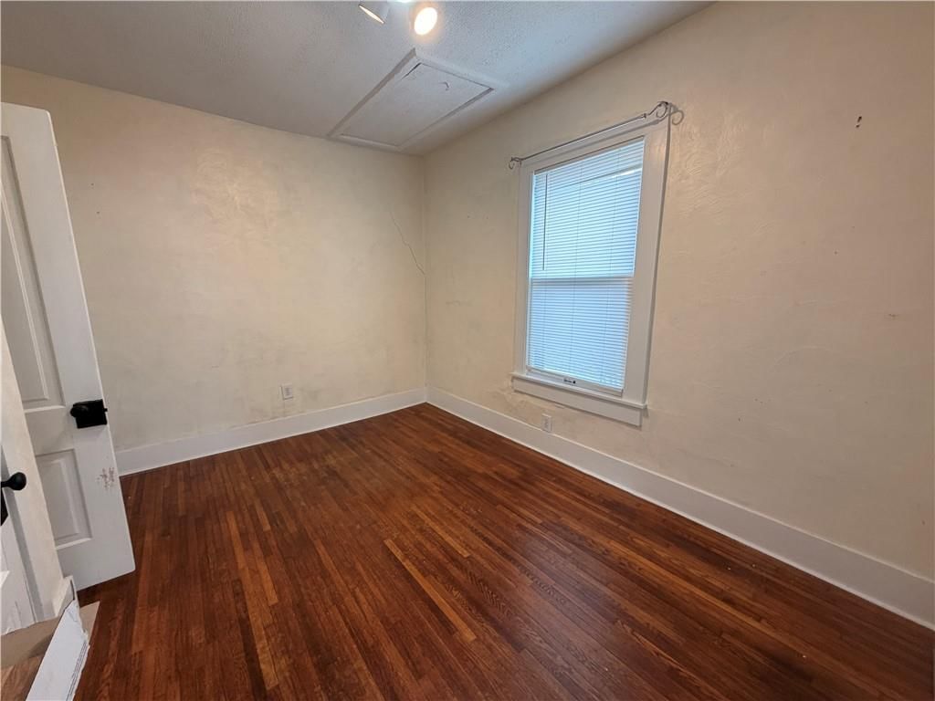 207 W Market Street — photo 17